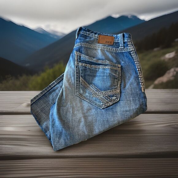 Buckle Other - BKE Buckle Tyler Jean Shorts Mens Size 33 Blue Denim Embroidered Light Wash 12"